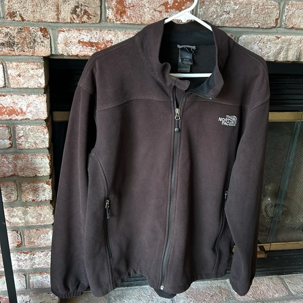 The North Face Men’s Zip Up Casual/ Outdoors jacket‎ Color Brown SizeXL